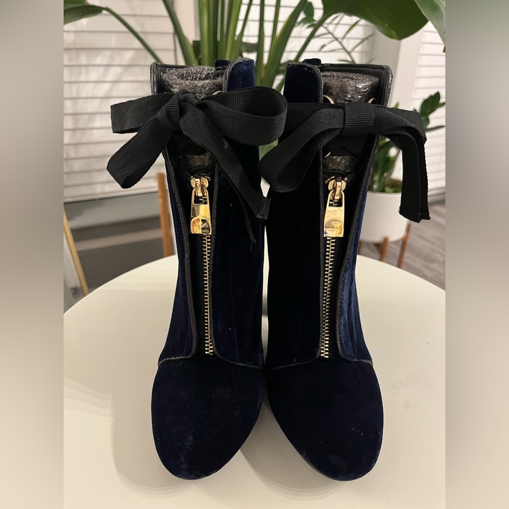 Zara velvet bootie